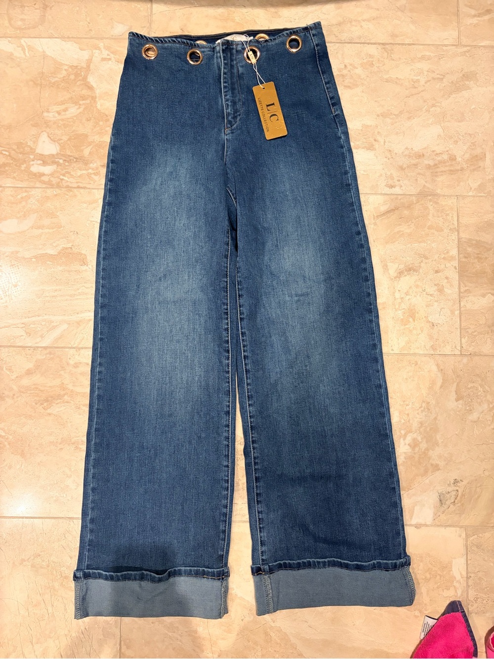 NWT Premium Boutique Wide Leg High-Waist Grommet Jeans in Dark Blue
